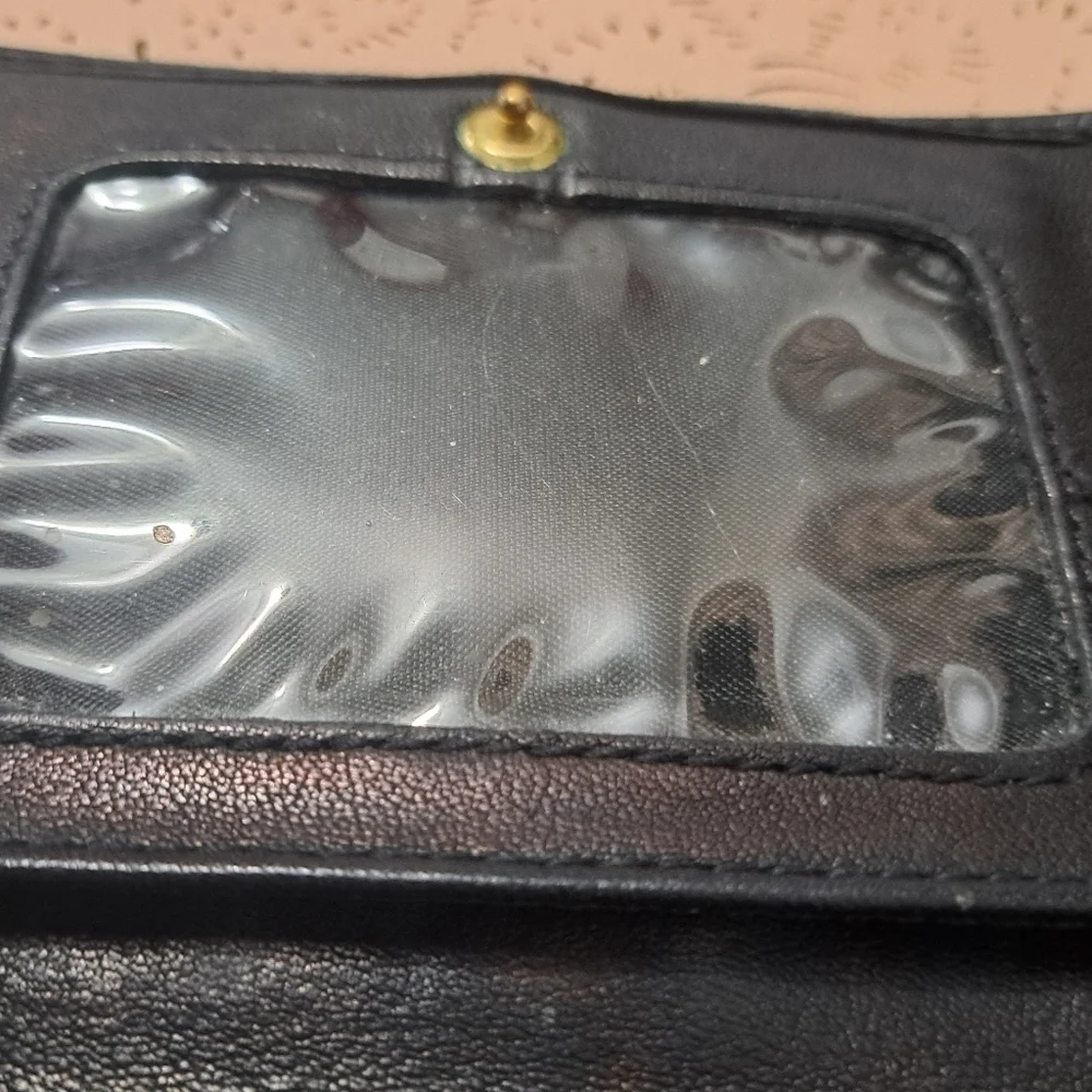 Liz Claiborne Black Genuine Leather Women's Wallet